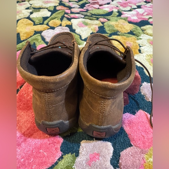 Twisted X Women's Chukka Mocs in Dark Brown with Turquoise accents, size 8.5 - Picture 2 of 5